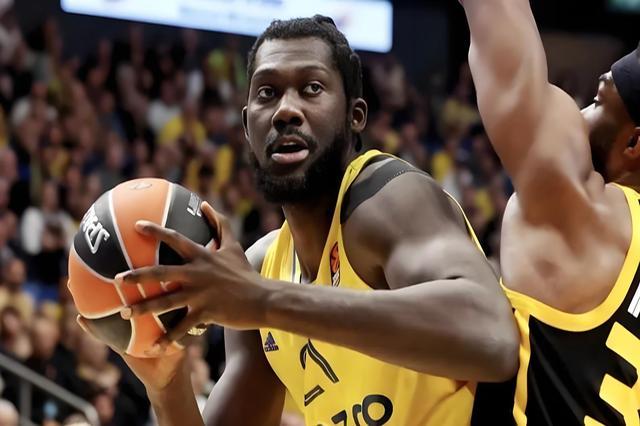 9体育-里尔内部会议纪要流出——国际比赛日止住颓势；CBA常规赛使命明确；阵容厚度经受考验的简单介绍