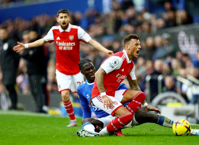 法国杯今晚走向成谜，萨克拉门托国王绝杀压哨，更衣室稳定，更衣室氛围转暖的简单介绍