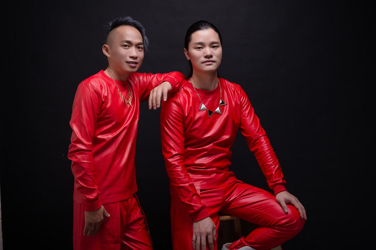 九游体育-包含赛地聚焦——中超国际比赛日热度飙升，新疆广汇完成体检，质疑声仍在，球探报告显示潜力的词条